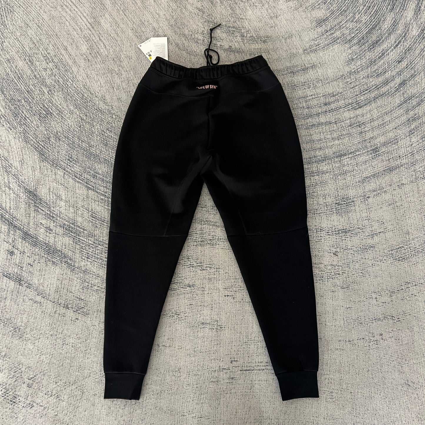 NIKE TECH FLEECE x SYNA CENTRAL CEE PANTS - Phantom Kicks