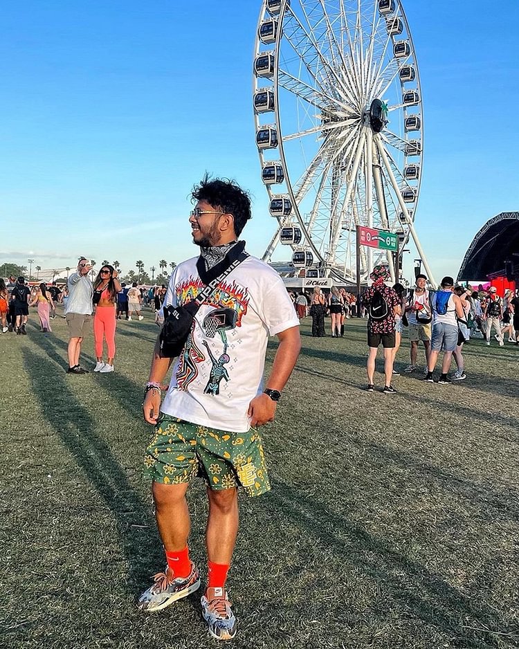 EE Basic Short Green Paisley - Phantom Kicks