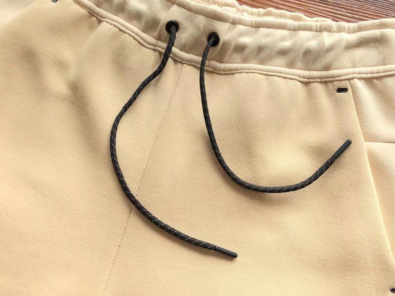 NIKE TECH FLEECE PANTS x BEACH BROWN - Phantom Kicks