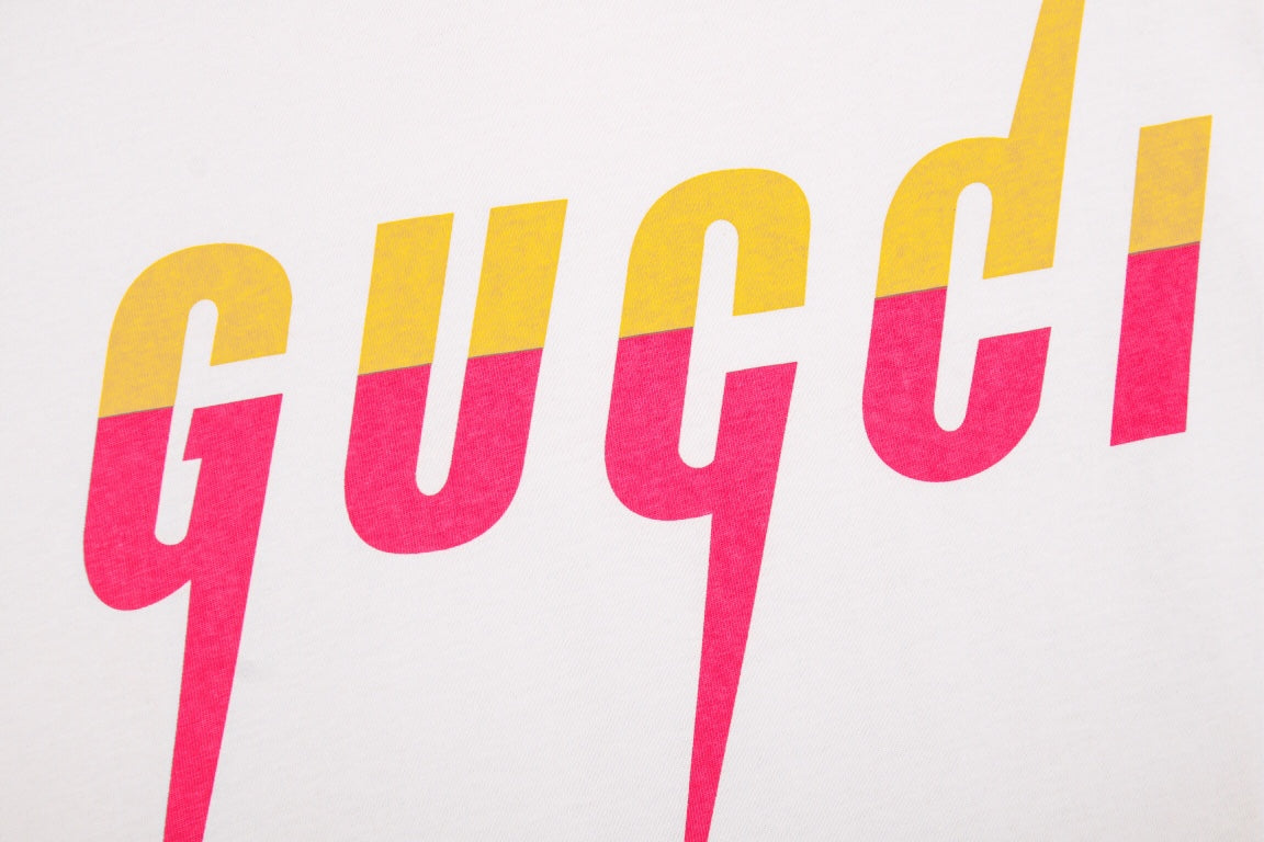 Gucci T-shirt with Retro Logo - Phantom Kicks