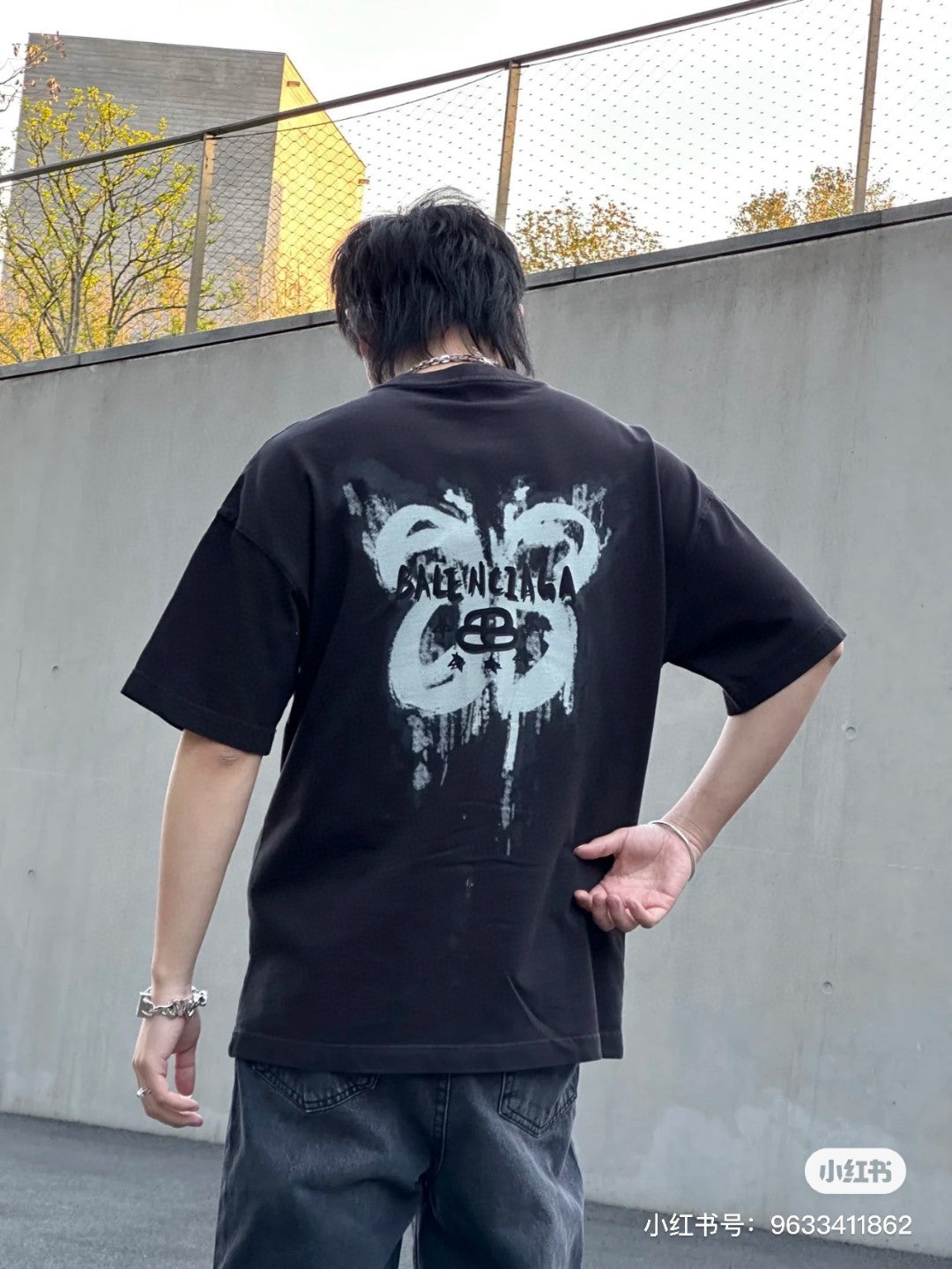 BALENCIAGA STAR GRAPHIC T-SHIRT BLACK - Phantom Kicks