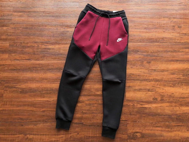 NIKE TECH FLEECE PANTS x DARK BEETROOT/PHANTOM - Phantom Kicks