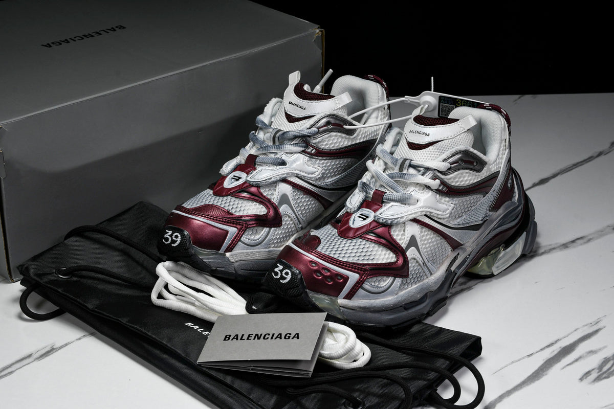 B Runner Burgundy