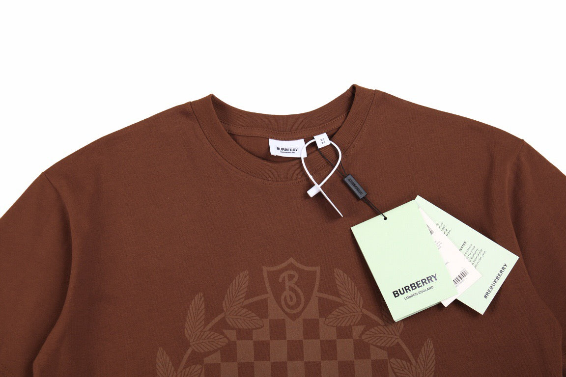 Burberry T-shirt with Checkered Crest - Phantom Kicks