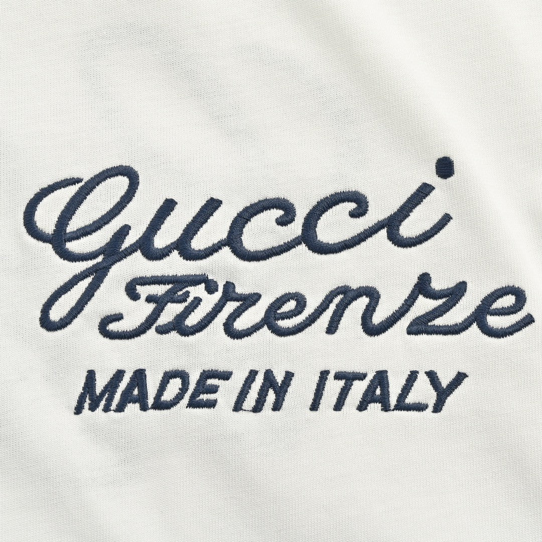 Gucci White T-Shirt with Script Logo - Phantom Kicks