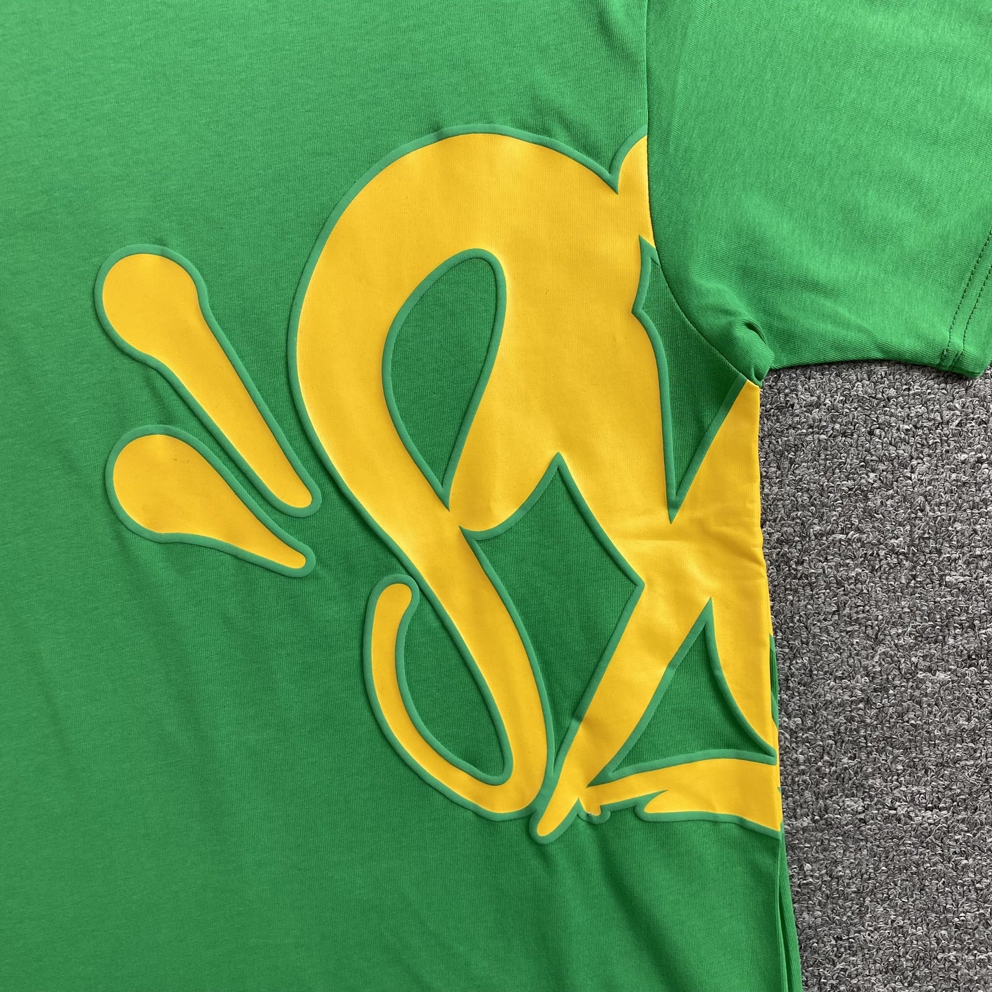 SYNA WORLD T-SHIRT GREEN - Phantom Kicks