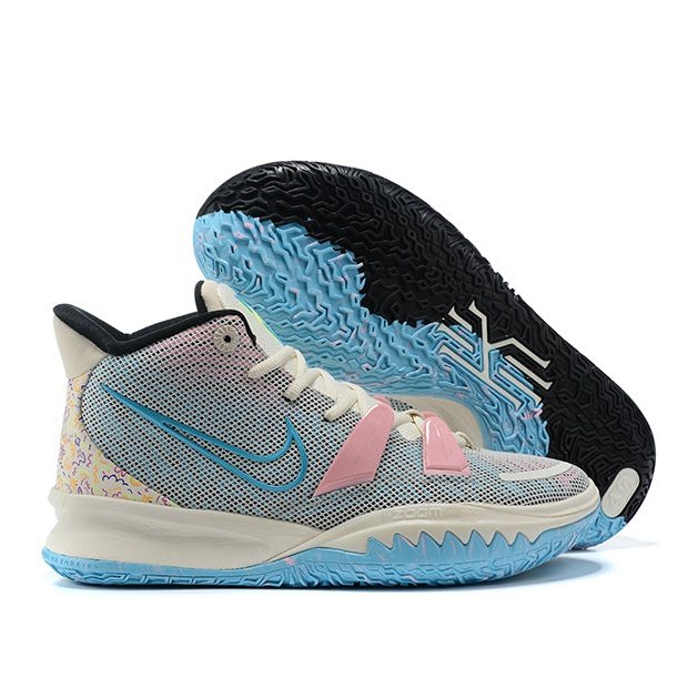 NIKE KYRIE 7 x PALE IVORY - Phantom Kicks