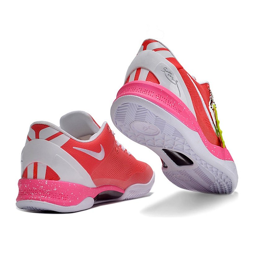 NIKE KOBE 8 x HOLIDAY SPIRIT - Phantom Kicks