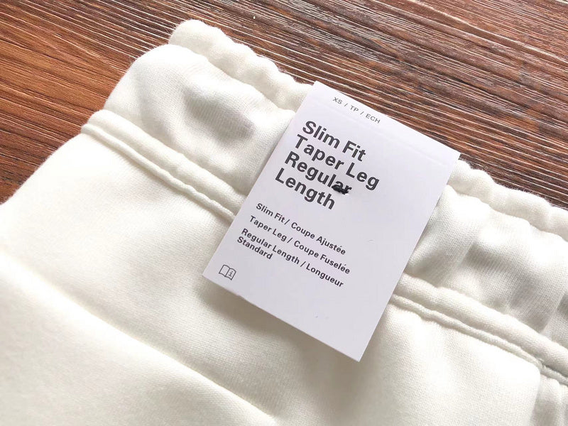 NIKE TECH FLEECE PANTS x WHITE - Phantom Kicks