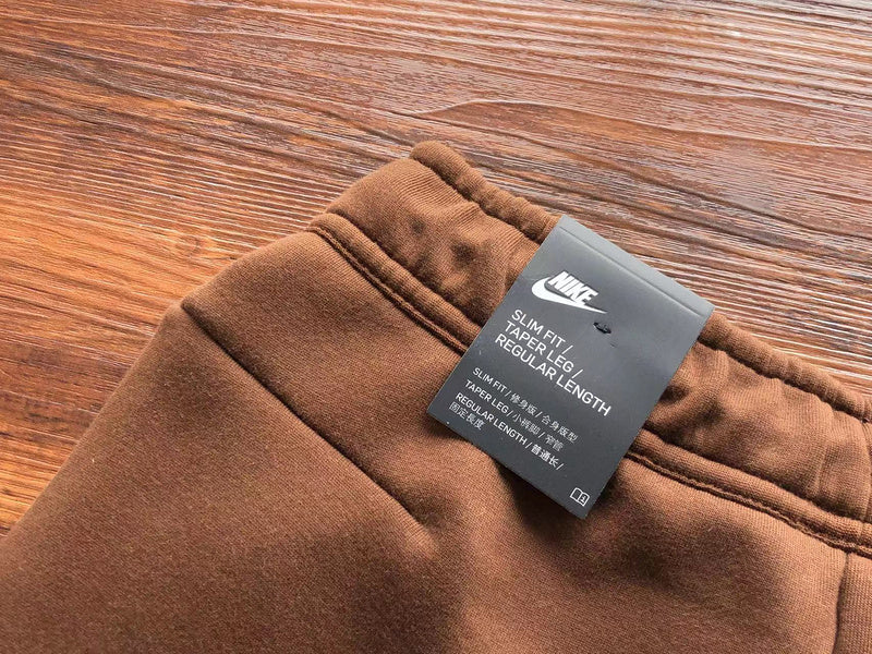 NIKE TECH FLEECE PANTS x BROWN - Phantom Kicks