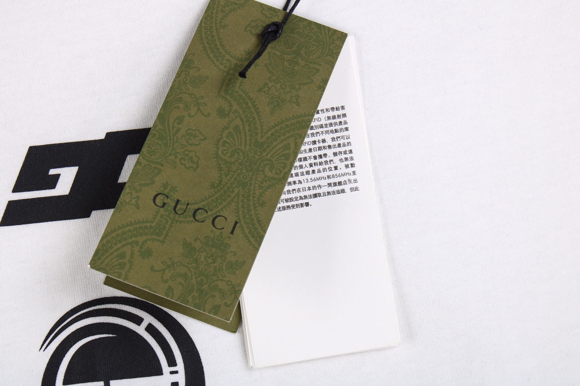 Gucci Graphic Logo T-Shirt - Phantom Kicks