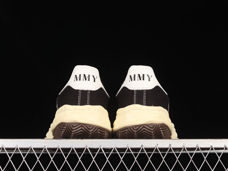 MAISON MIHARA YASUHIRO BLAKEY OG SOLE LEATHER LOW BEIGE BLACK - Phantom Kicks