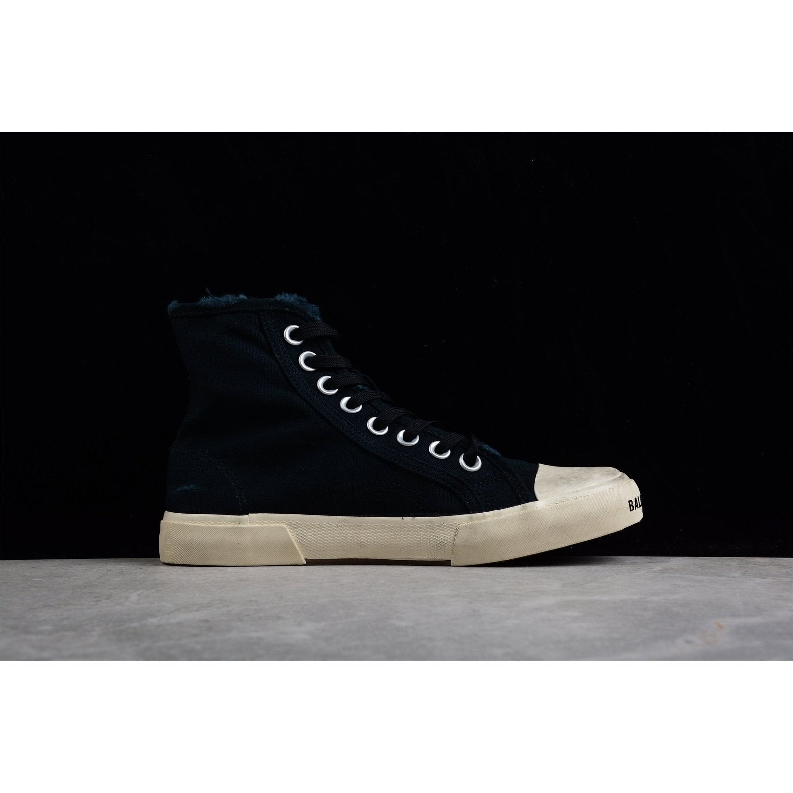 BALENCIAGA PARIS HIGH VULC DESTR x BLACK - Phantom Kicks
