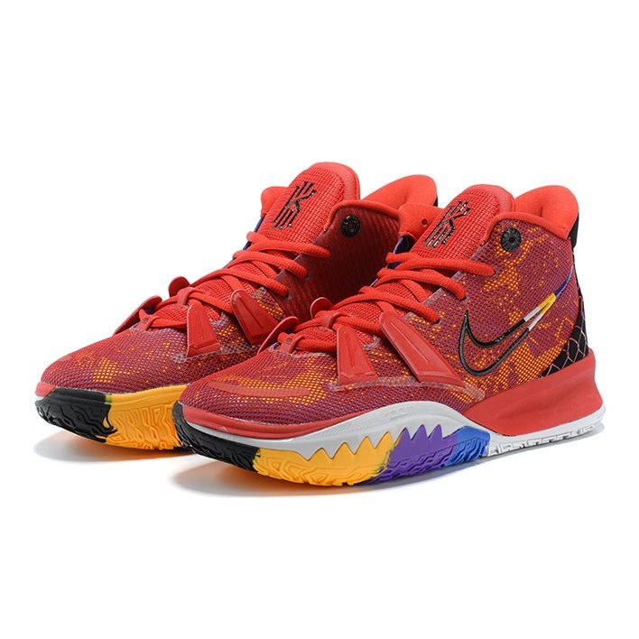NIKE KYRIE 7 x ICONS OF SPORT - Phantom Kicks