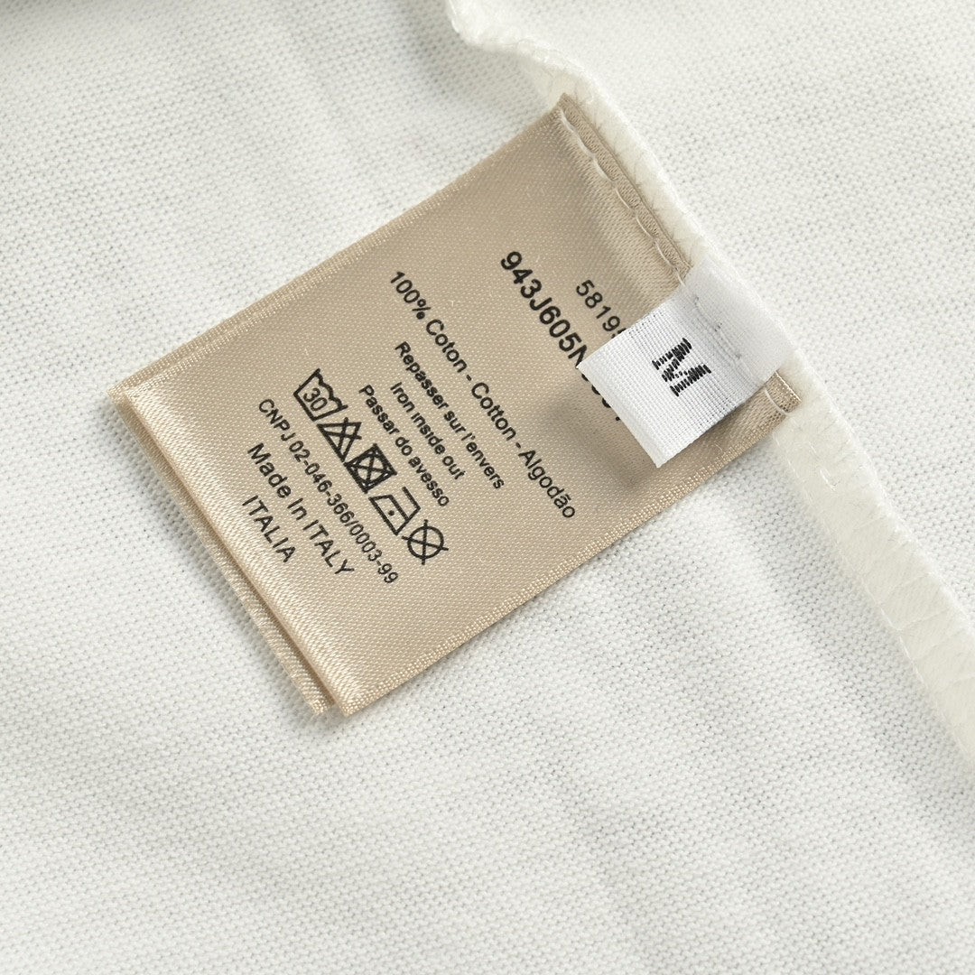 Gucci Bunny Graphic T-Shirt - Phantom Kicks