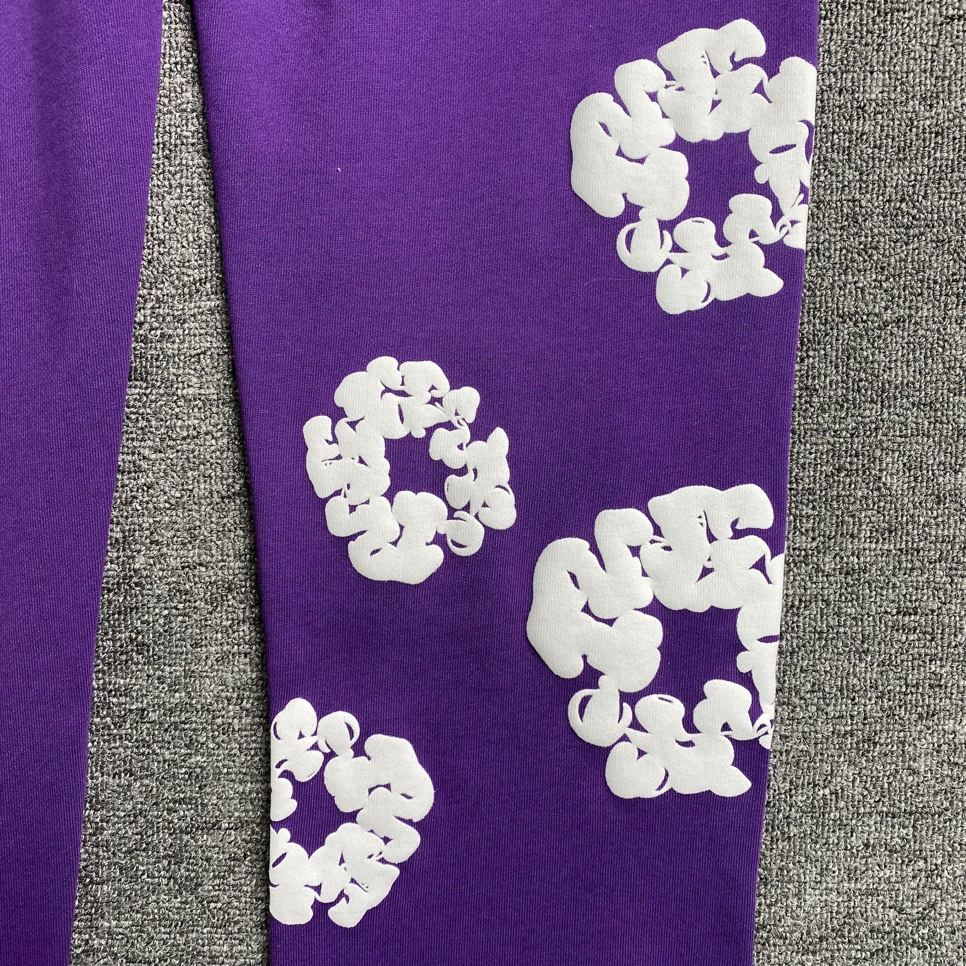 DENIM TEARS COTTON WREATH SWEATPANTS PURPLE - Phantom Kicks