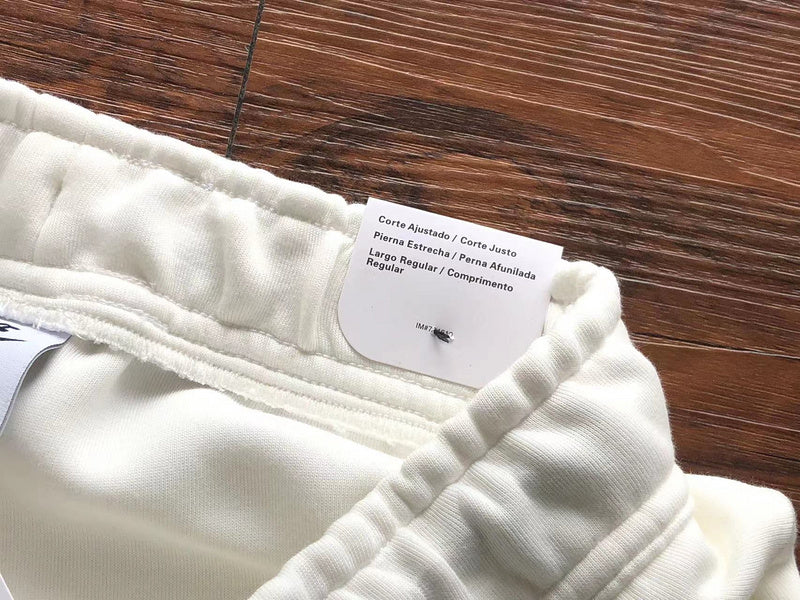 NIKE TECH FLEECE PANTS x WHITE - Phantom Kicks