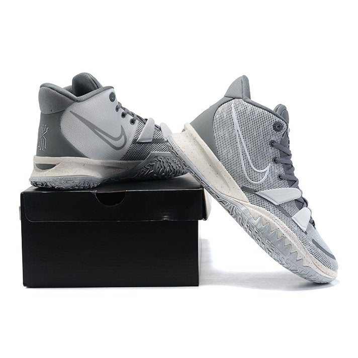 NIKE KYRIE 7 x CHIP - Phantom Kicks