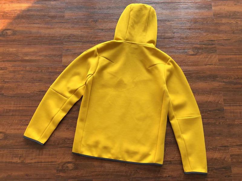 NIKE TECH FLEECE HOODIE x YELLOW - Phantom Kicks