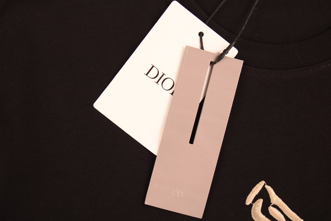 Dior T-Shirt with Tools and Logo Design - Phantom Kicks