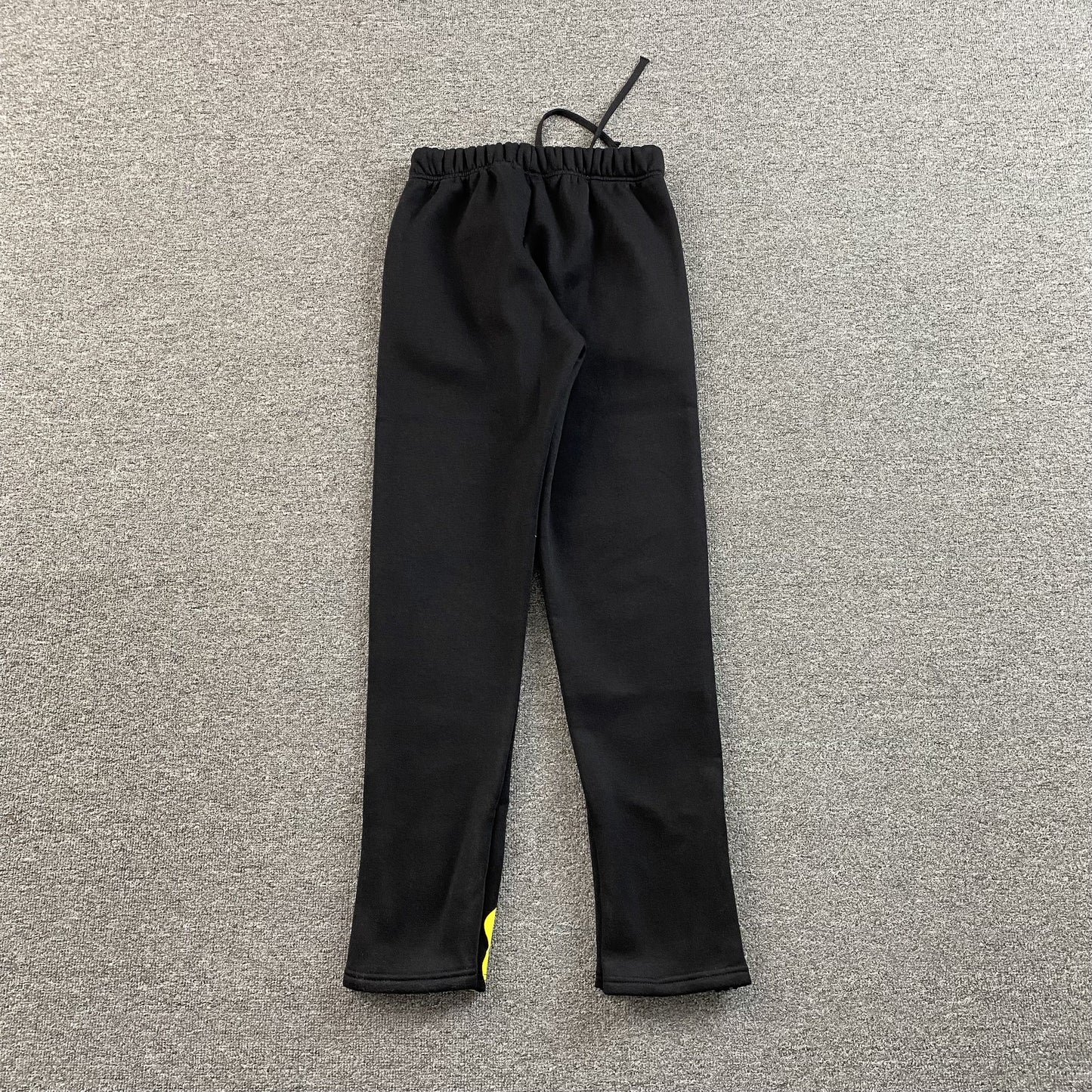 SYNA WORLD COLLEGE SWEATPANTS BLACK - Phantom Kicks