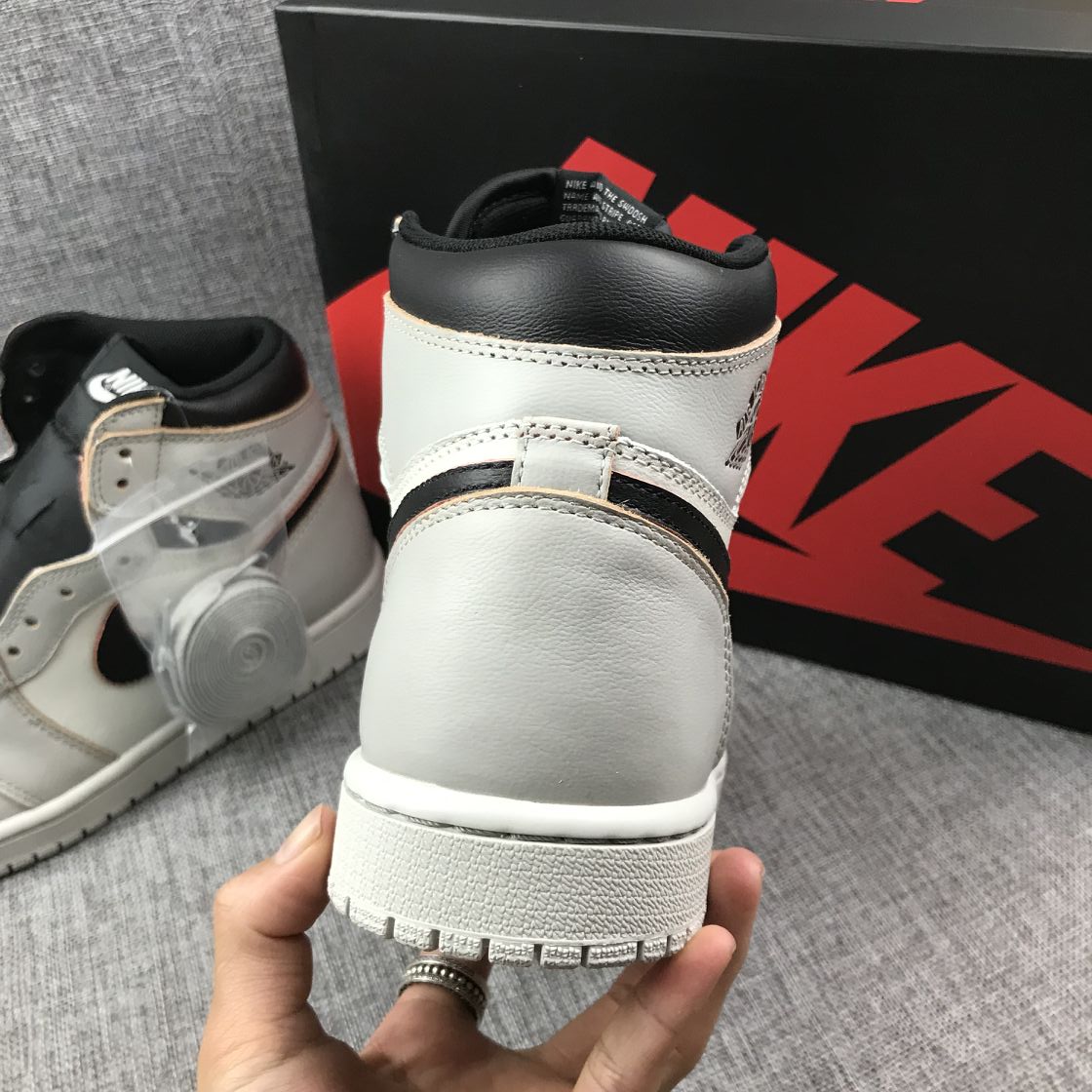 JORDAN 1 RETRO HIGH OG DEFIANT x SB NYC TO PARIS - Phantom Kicks