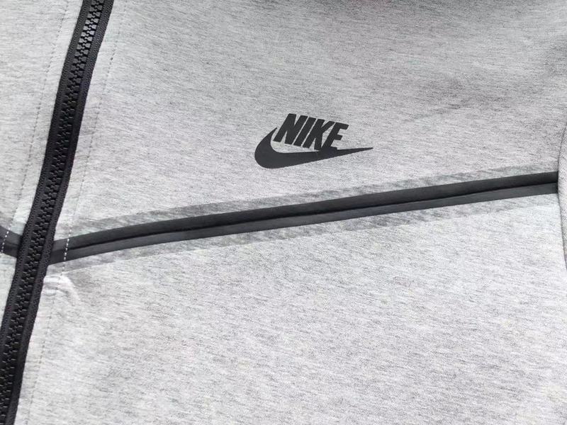 NIKE TECH FLEECE HOODIE x GREY - Phantom Kicks