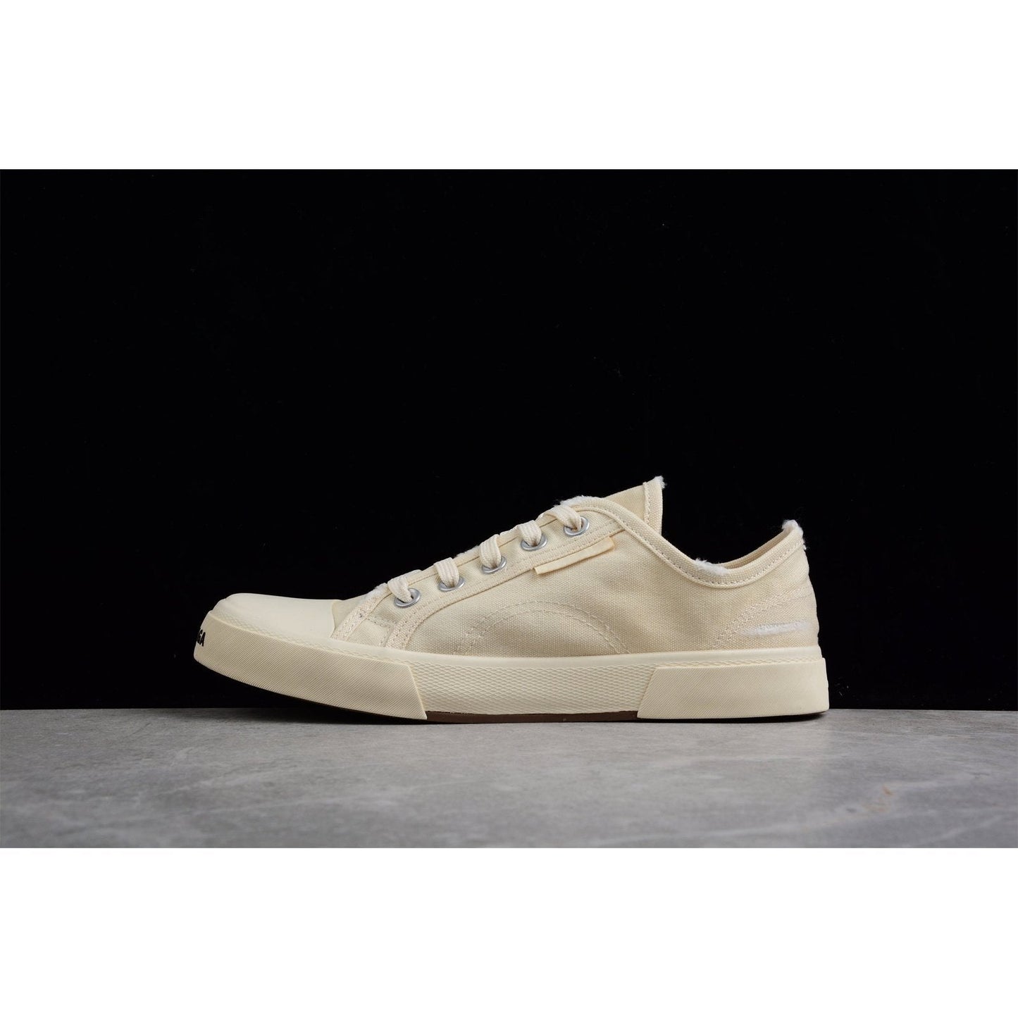 BALENCIAGA PARIS MID VULC DESTR x BEIGE - Phantom Kicks
