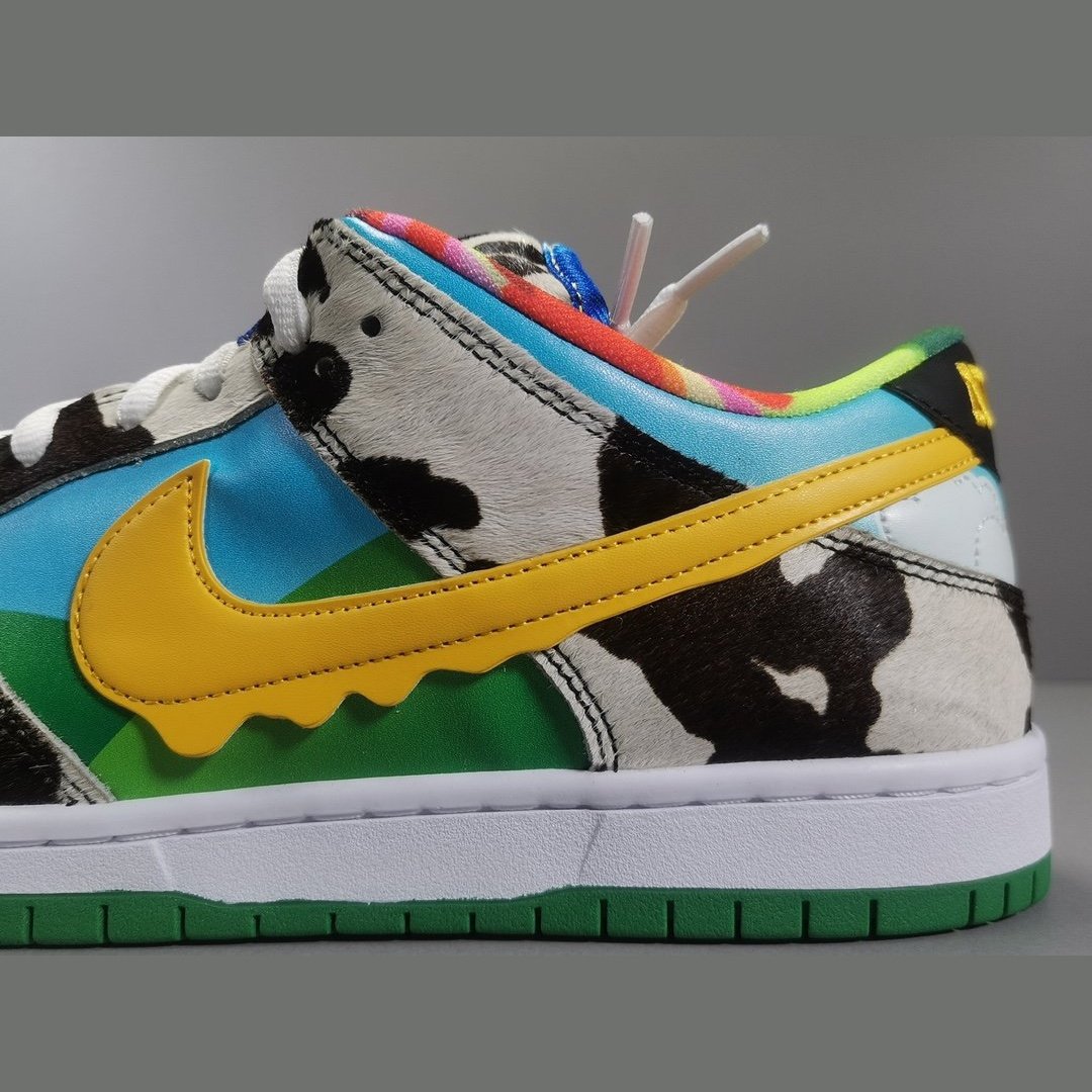 NIKE SB DUNK LOW x BEN & JERRY'S CHUNKY DUNKY - Phantom Kicks