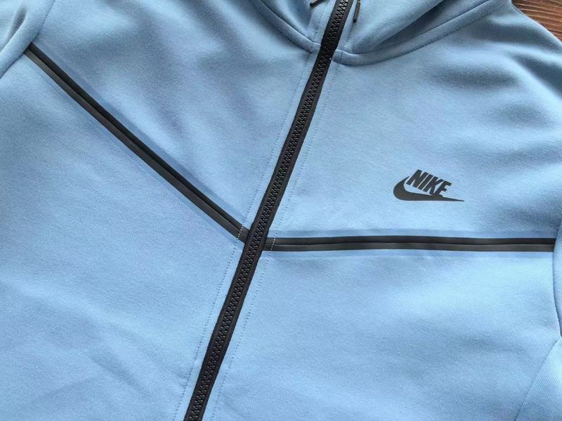 NIKE TECH FLEECE HOODIE x LIGHT BLUE - Phantom Kicks