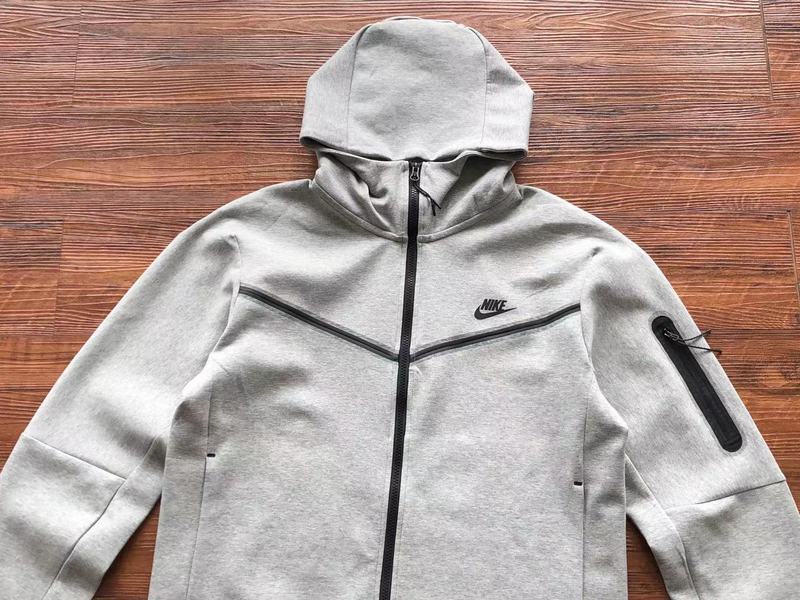 NIKE TECH FLEECE HOODIE x GREY - Phantom Kicks