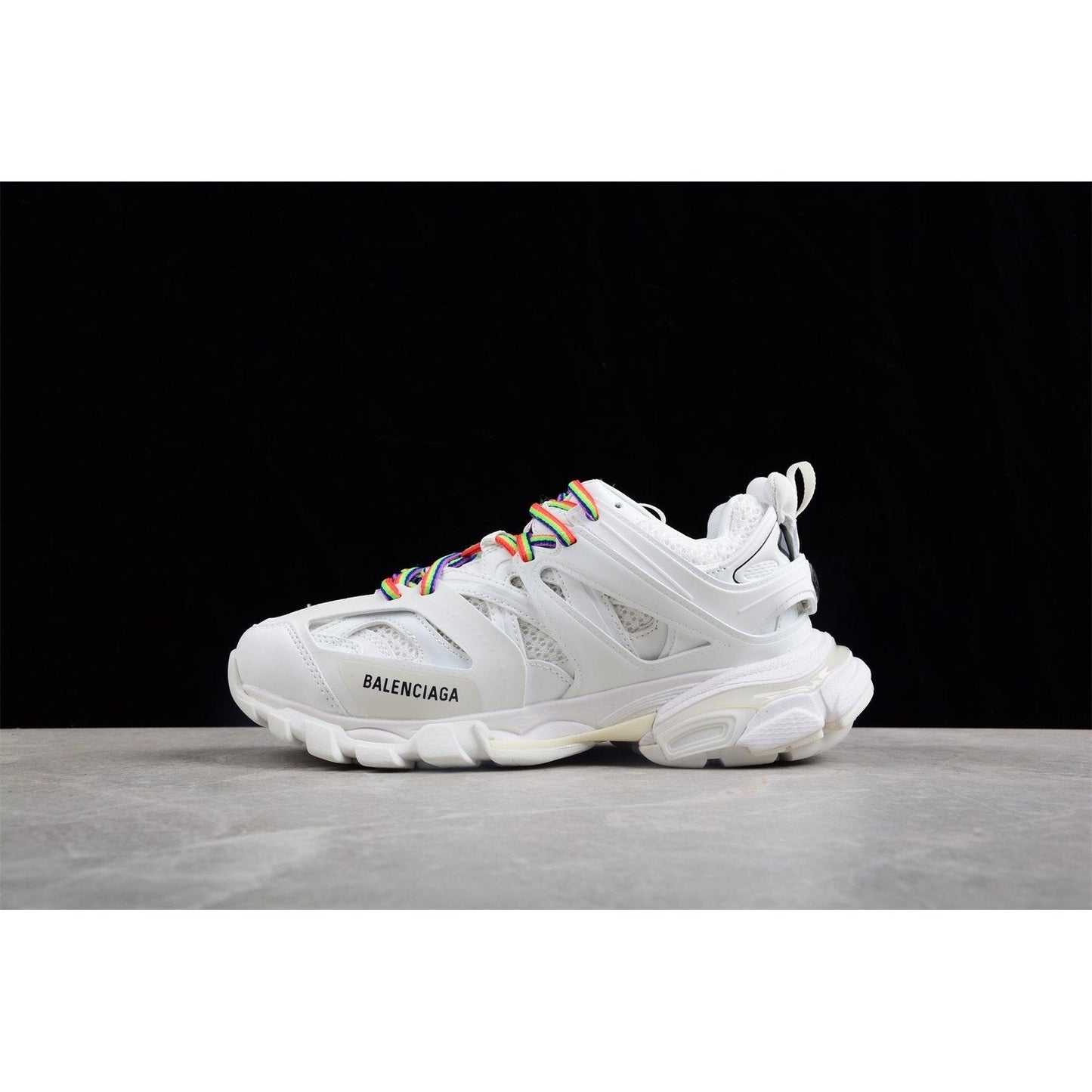 BALENCIAGA TRACK x WHITE WHITE - Phantom Kicks