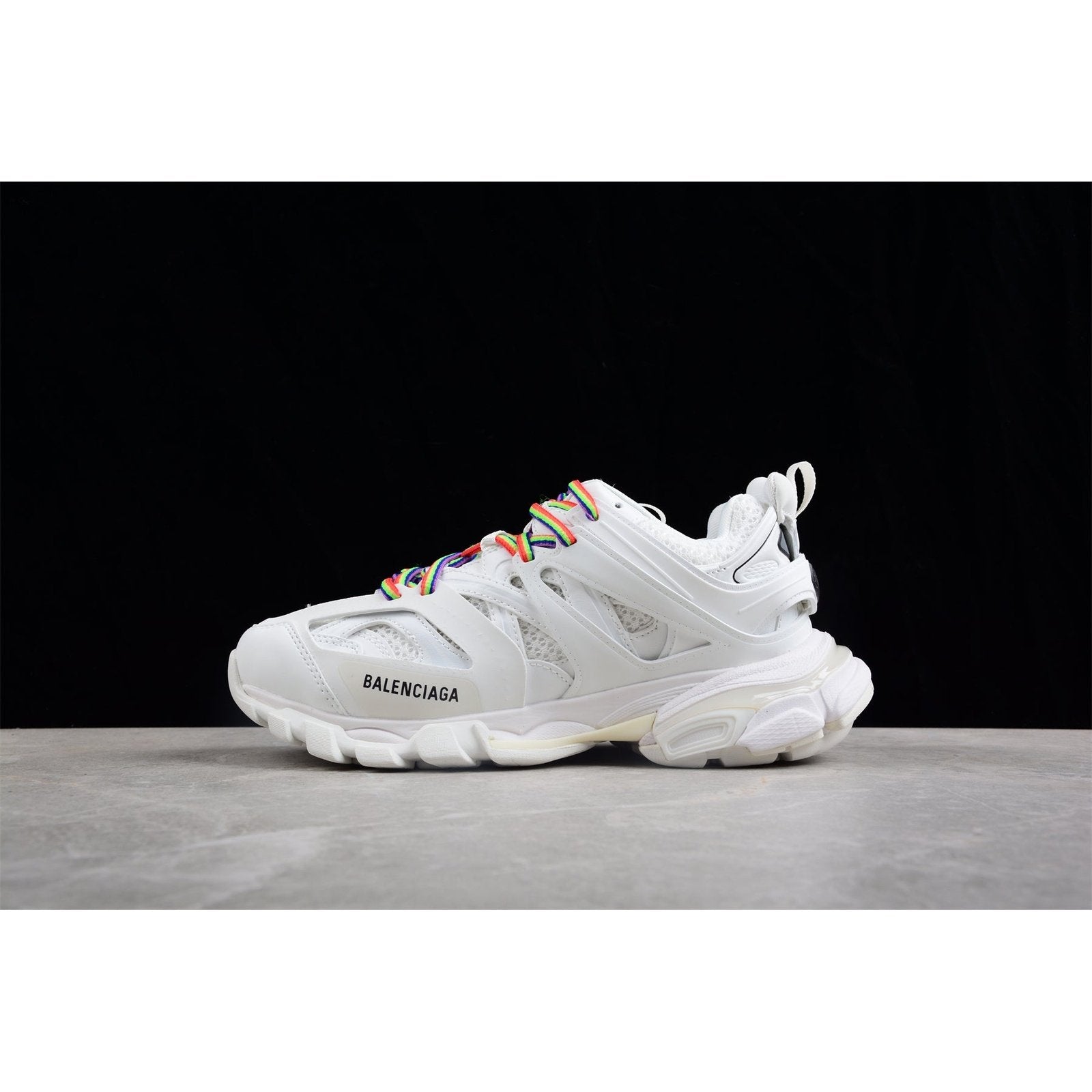BALENCIAGA TRACK x WHITE WHITE - Phantom Kicks