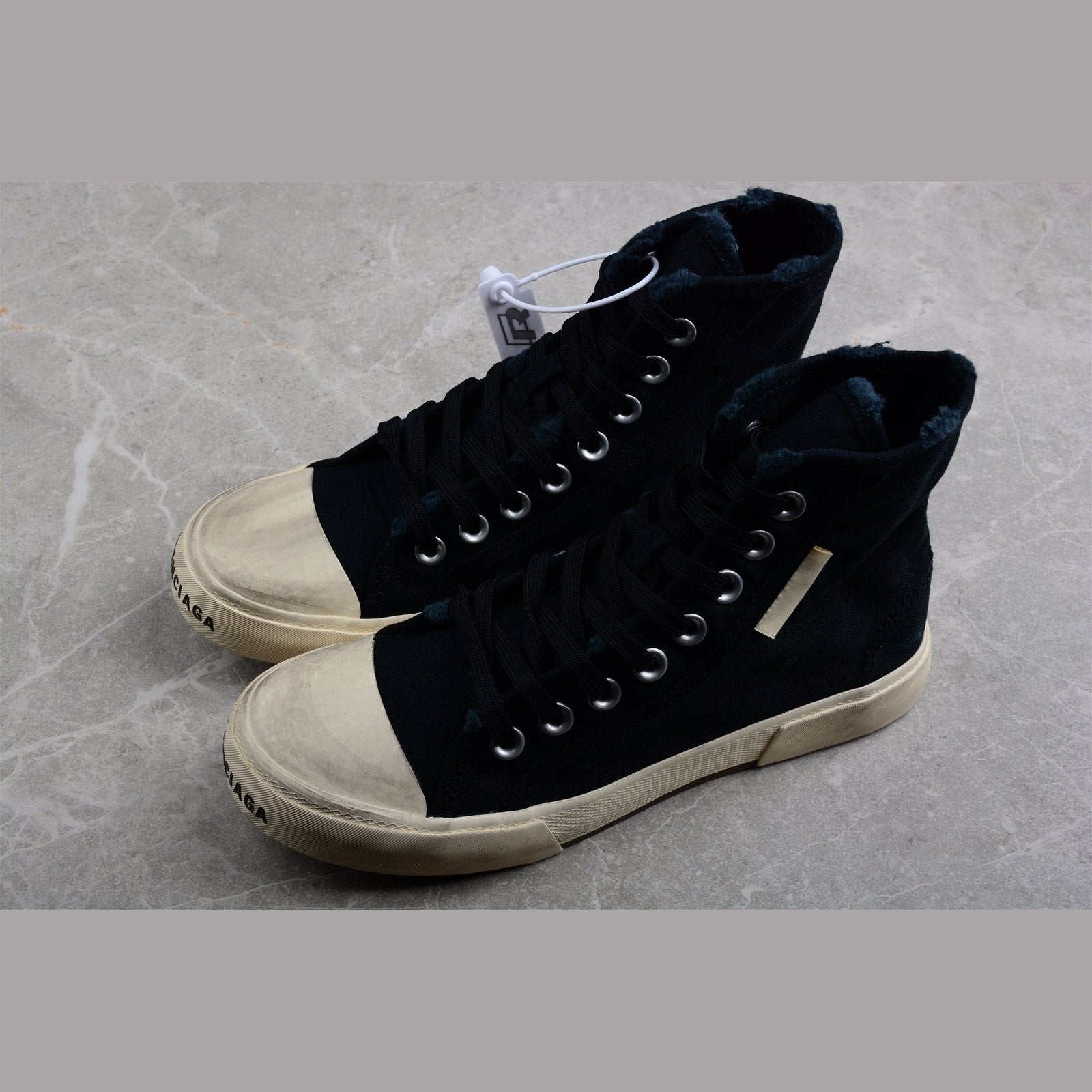 BALENCIAGA PARIS HIGH VULC DESTR x BLACK - Phantom Kicks