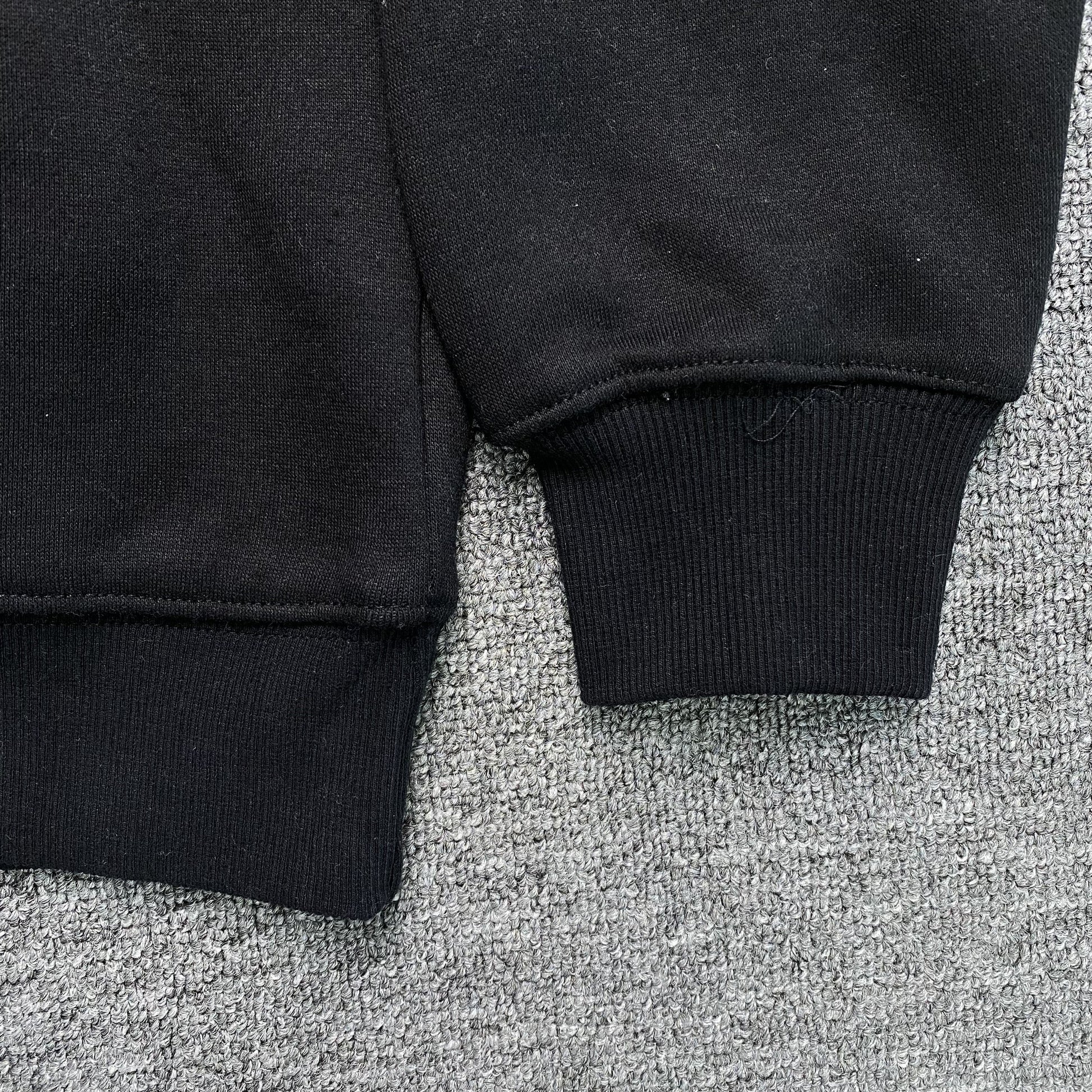 SYNA WORLD HOODIE BLACK - Phantom Kicks
