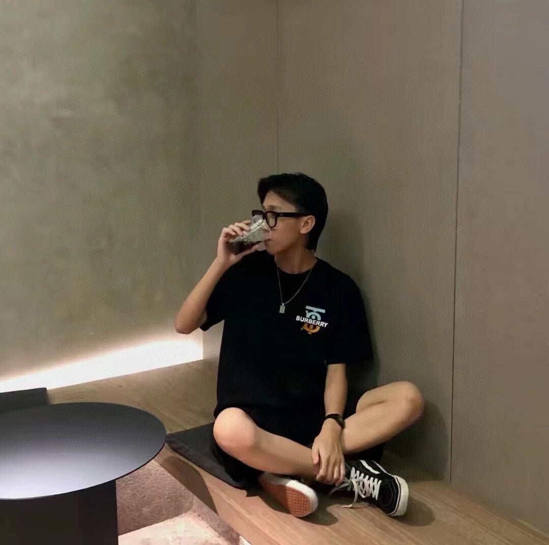 Burberry T-Shirt (Black) - Phantom Kicks
