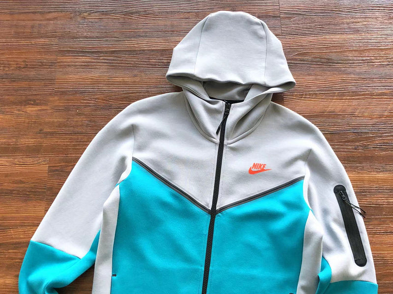 NIKE TECH FLEECE HOODIE x WOLF GREY/AQUAMARINE/ORANGE - Phantom Kicks