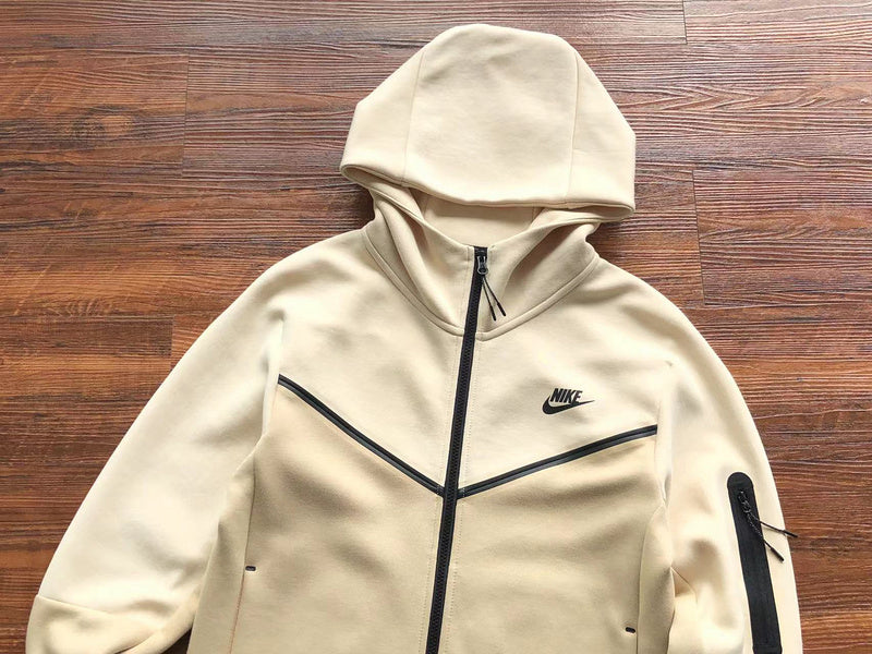 NIKE TECH FLEECE HOODIE x BEACH BROWN - Phantom Kicks