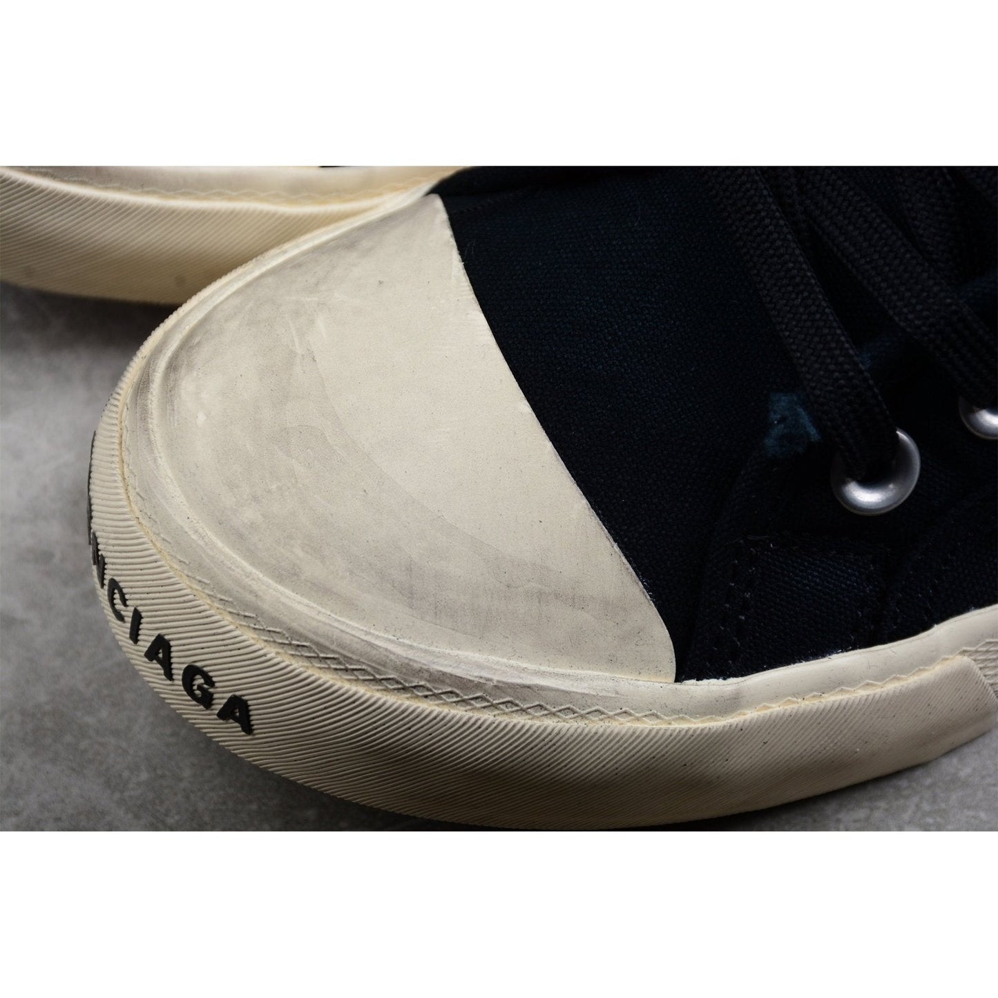BALENCIAGA PARIS HIGH VULC DESTR x BLACK - Phantom Kicks