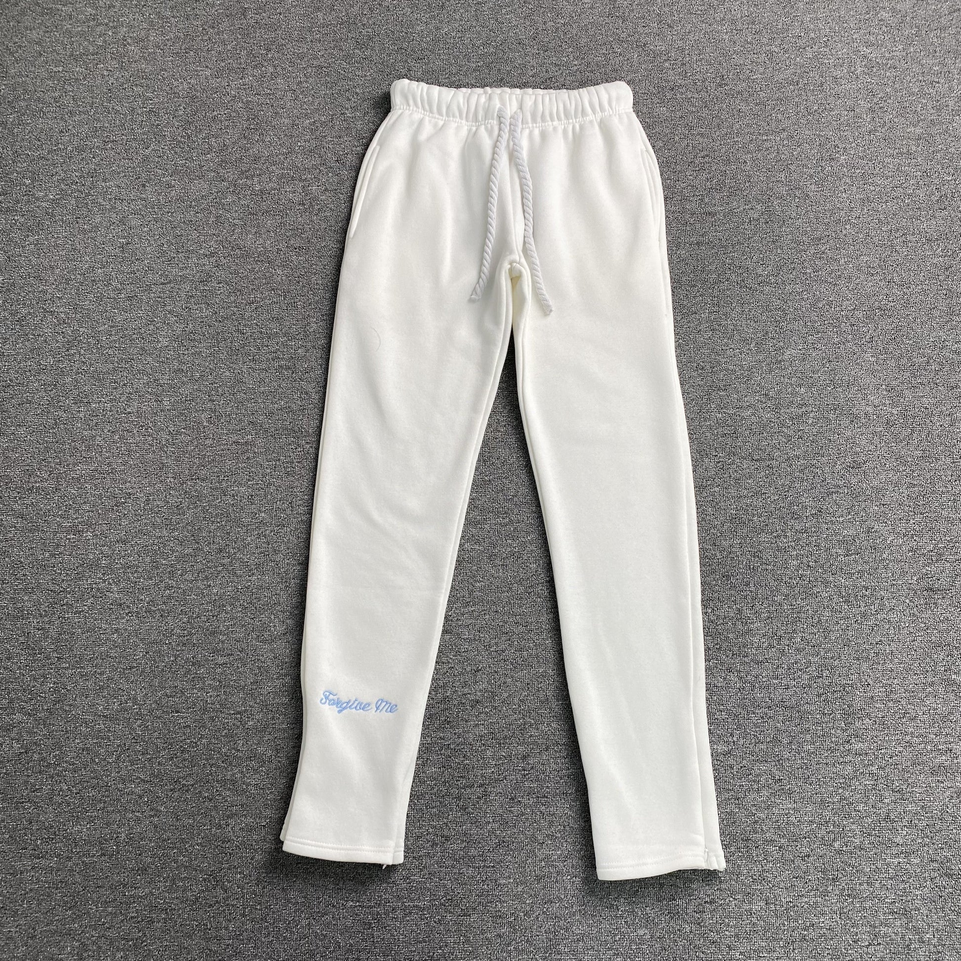 SYNA WORLD SYNA LOGO SWEATPANTS WHITE - Phantom Kicks