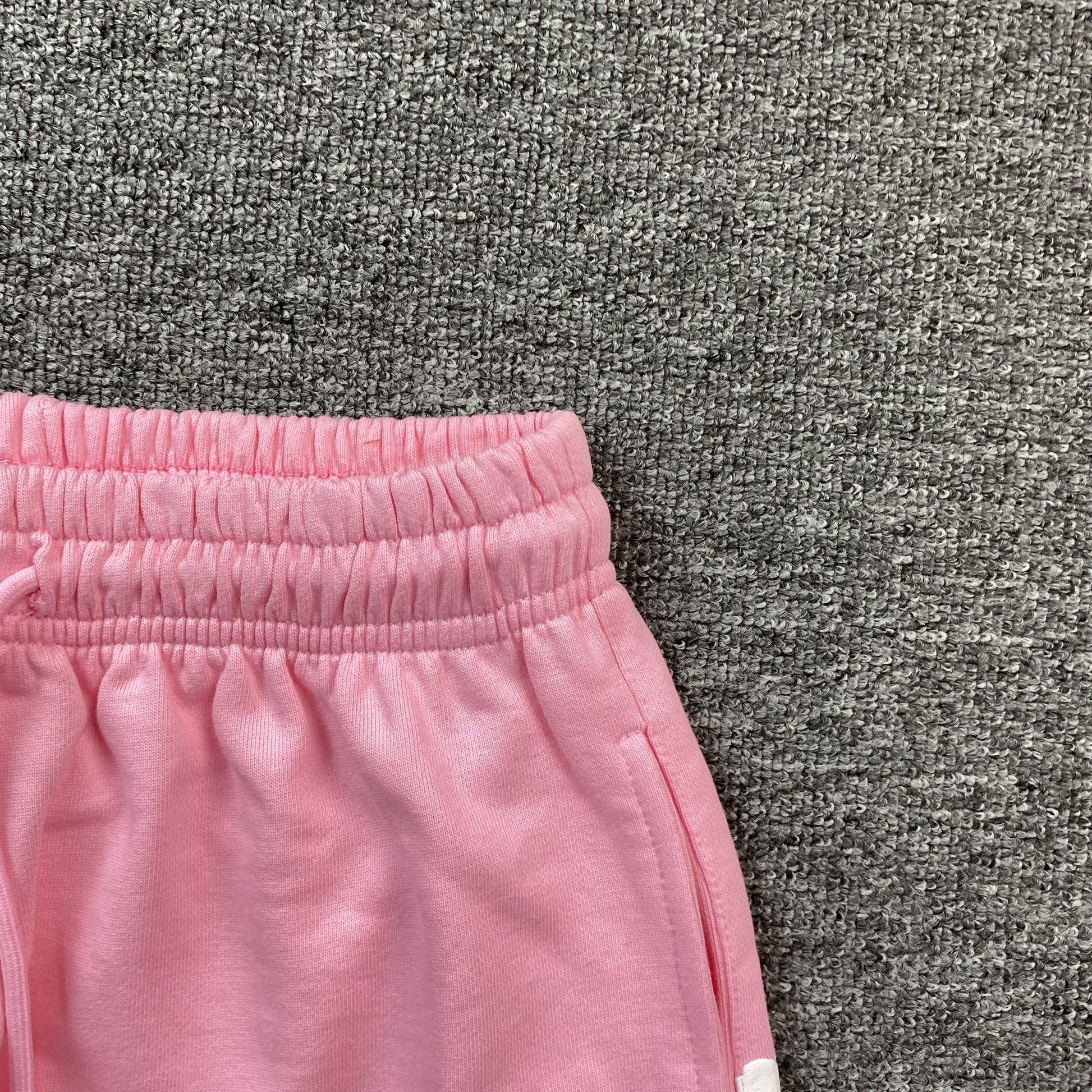 DENIM TEARS COTTON WREATH SWEATPANTS PINK - Phantom Kicks