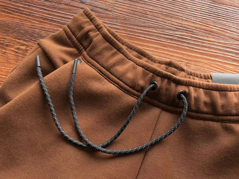 NIKE TECH FLEECE PANTS x BROWN - Phantom Kicks
