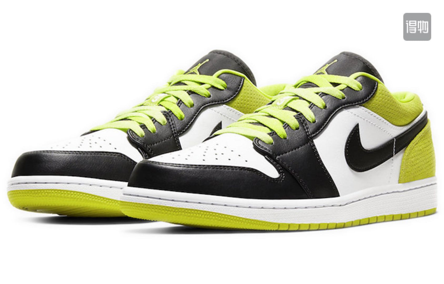 JORDAN 1 LOW x BLACK CYBER - Phantom Kicks