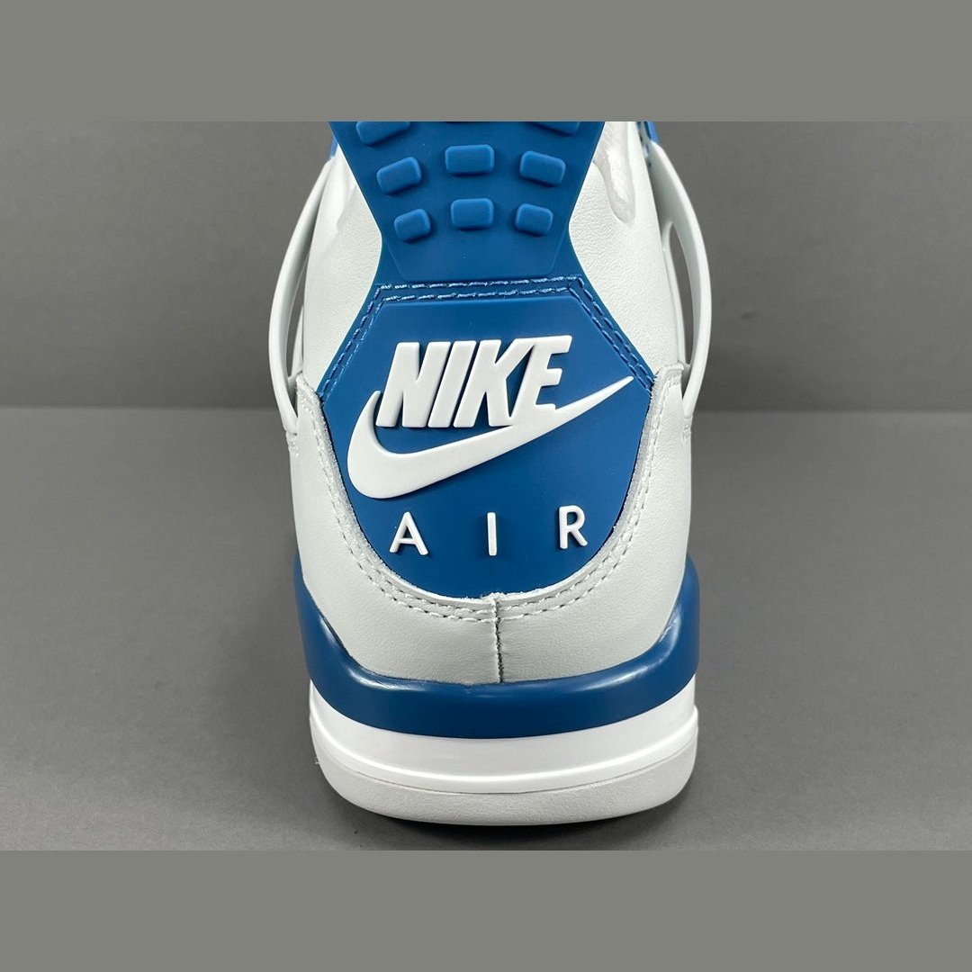 JORDAN 4 x MILITARY BLUE - Phantom Kicks