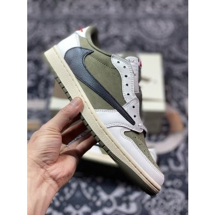 JORDAN 1 LOW x TRAVIS SCOTT MEDIUM OLIVE - Phantom Kicks