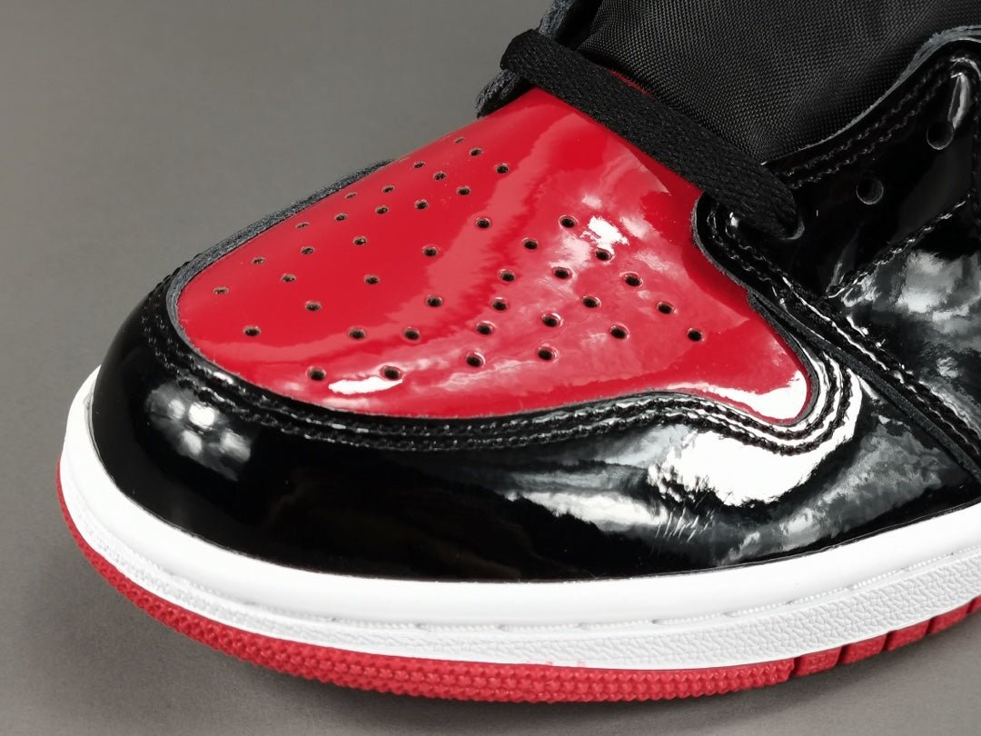 JORDAN 1 HIGH OG x PATENT BRED - Phantom Kicks