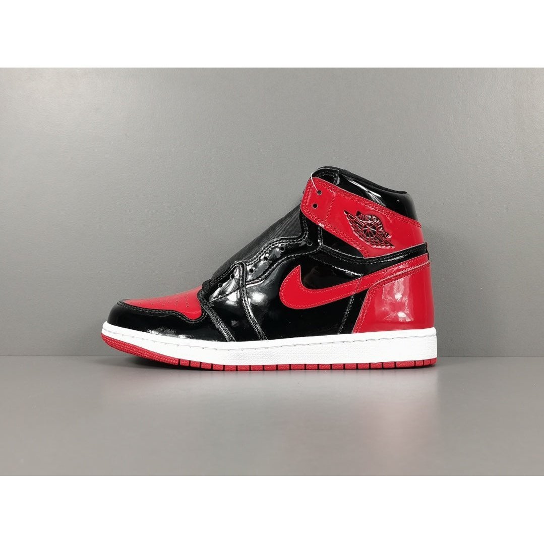 JORDAN 1 HIGH OG x PATENT BRED - Phantom Kicks