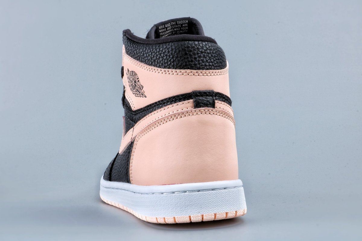 JORDAN 1 HIGH x BLACK CRIMSON TINT - Phantom Kicks