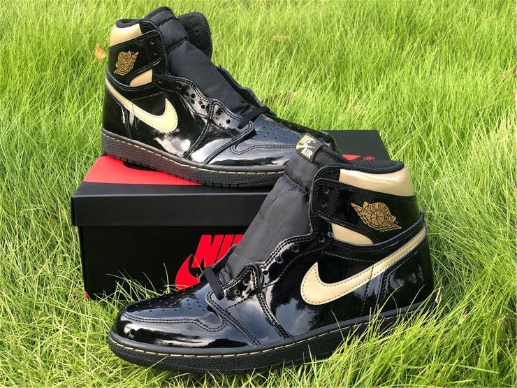 JORDAN 1 HIGH x BLACK METALLIC GOLD - Phantom Kicks