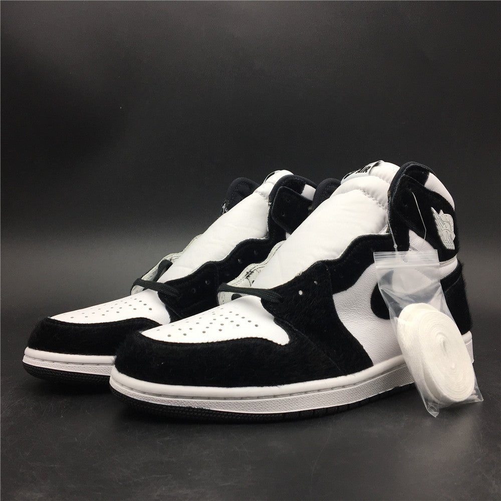 JORDAN 1 HIGH x PANDA BLACK/WHITE - Phantom Kicks
